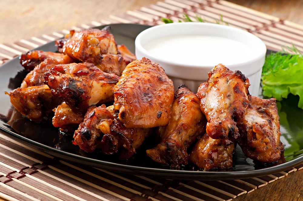 CHICKEN WING MEAL